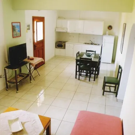 Hotel Niki Makrýgialos